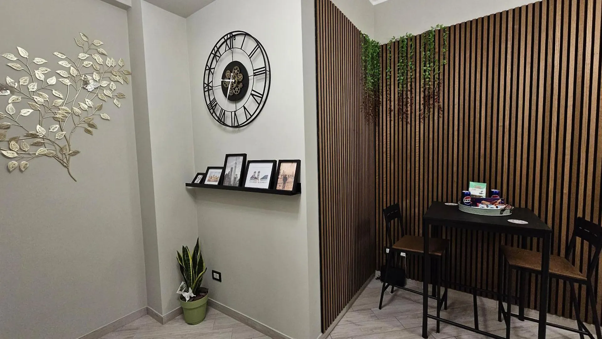 Aquarihome 6 Apartment Rome