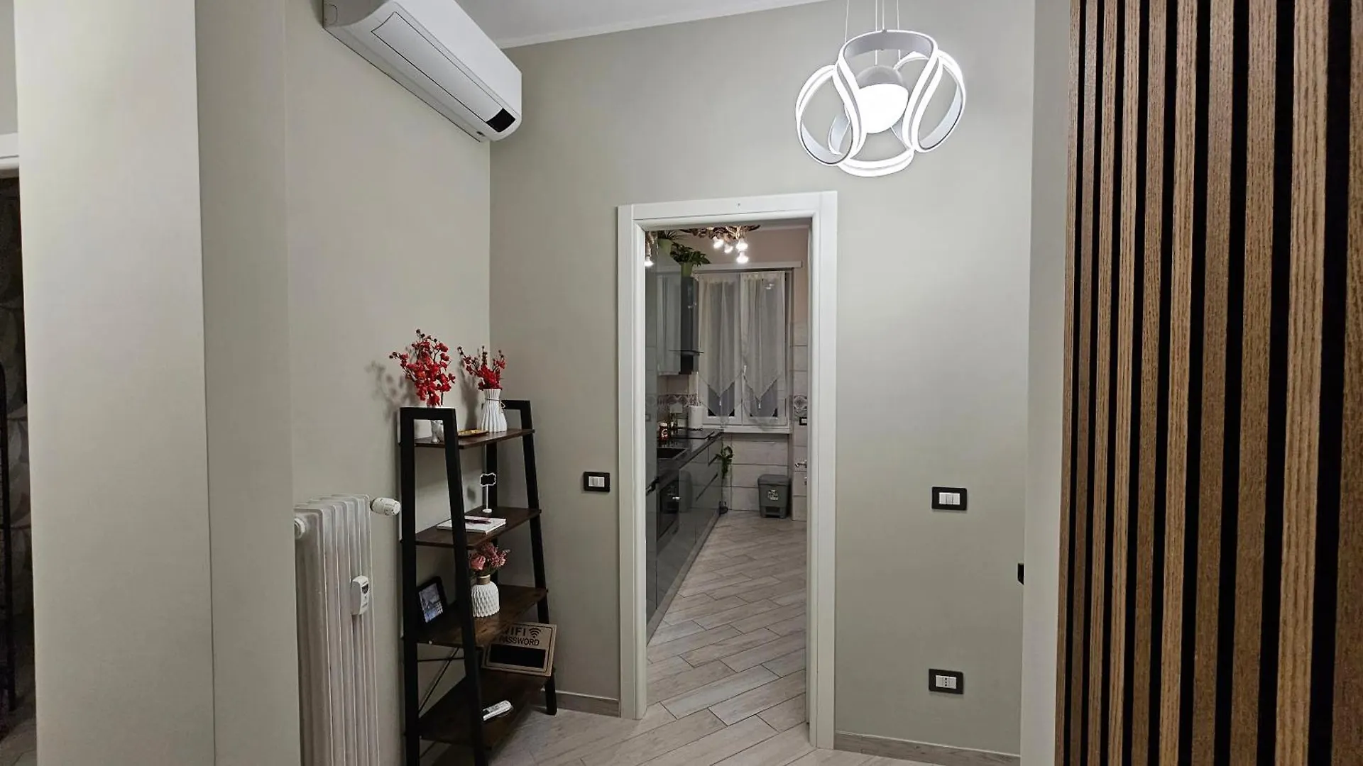 Aquarihome 6 Apartment Rome